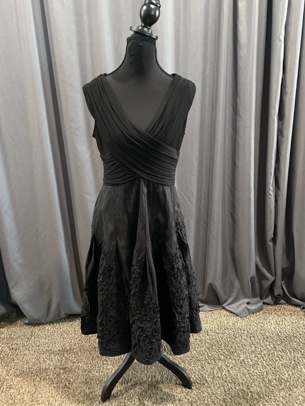 adrianna papell 2 textured fit and flare black dress size 10 petite